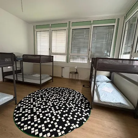 Wohnestate Gmbh - Modern Living Hostel